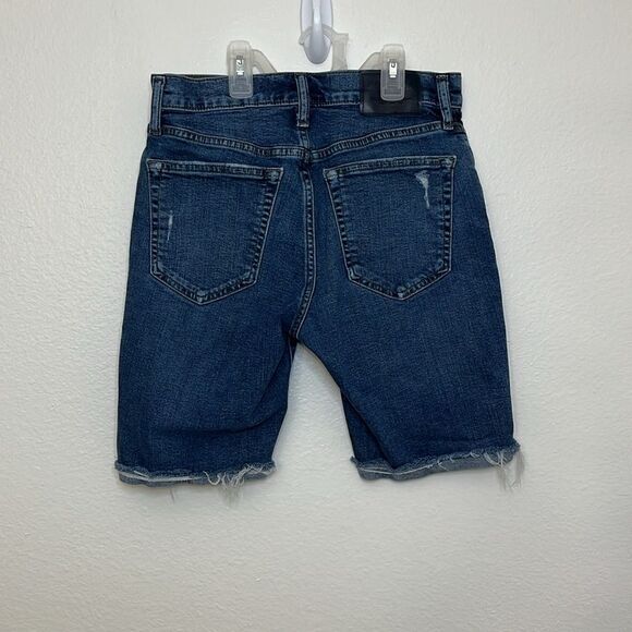 Abercrombie & Fitch A&F mens distressed Cuffed blue denim jeans shorts size 28 - Picture 3 of 5